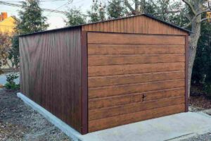 Garaż blaszany 5x3 – kompaktowy rozmiar na jedno auto i podstawowe przechowywanie